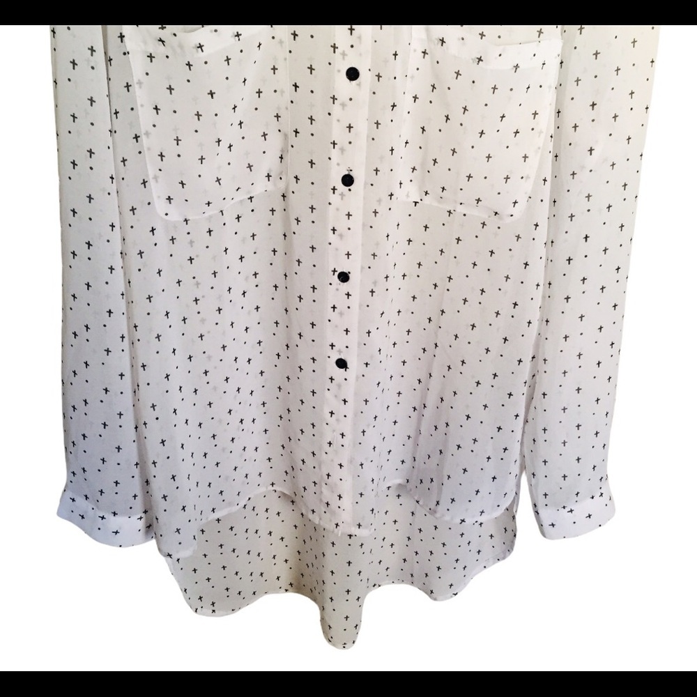TWIK by Simons Dainty Cross Print Button Down Collarless Blouse Ivory Large - Picture 9 of 12